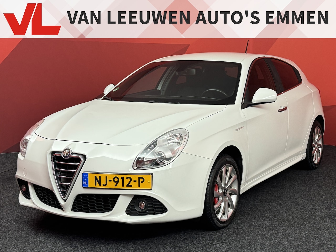 Alfa Romeo Giulietta - 2.0 JTDm Progression | Automaat | Climate Control | APK 24-10-2026 | - AutoWereld.nl