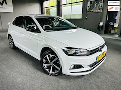 Volkswagen Polo - 1.0 TSI Beats - ACHTERUITRIJCAMERA - SFEERVERLICHTING - NAVI - AUTOMATISCHE CLIMA - STOELV