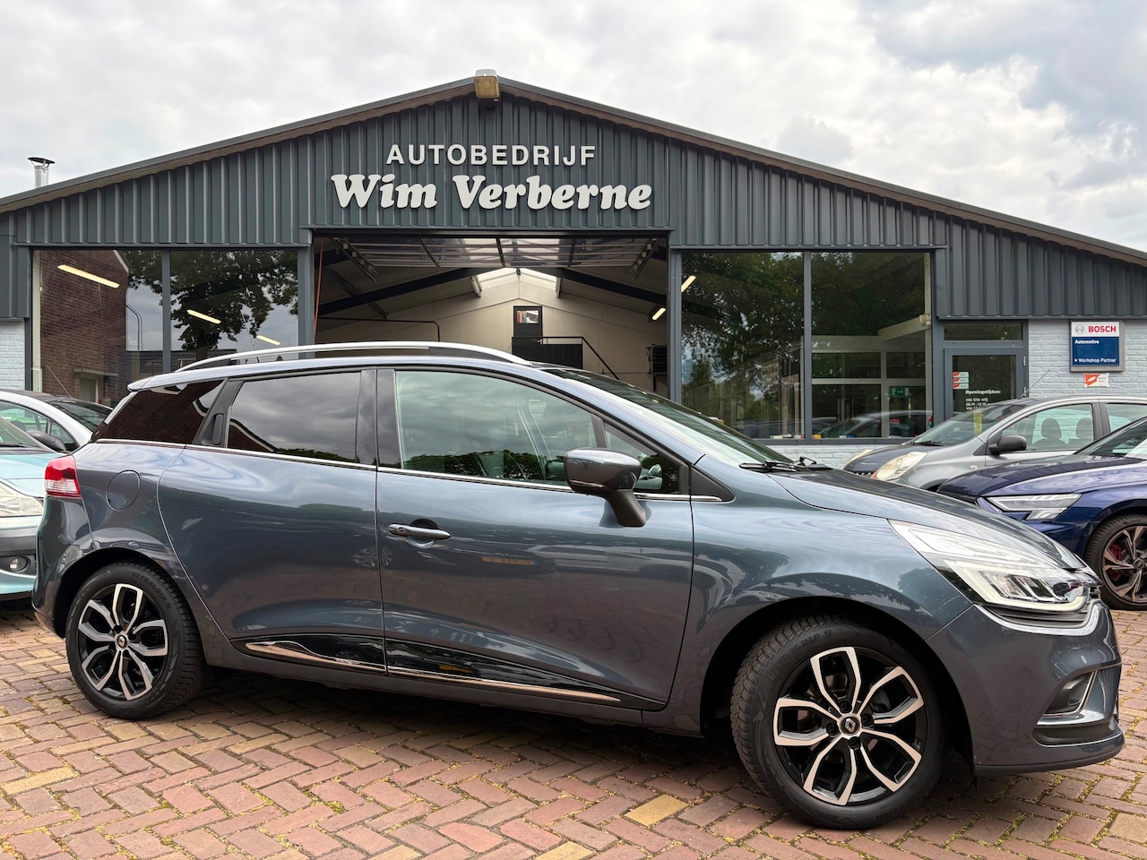 Renault Clio Estate - 0.9 TCe Intens Airco/Navigatie - AutoWereld.nl