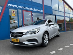 Opel Astra Sports Tourer - 1.0Turbo Navi Carplay PDC Airco