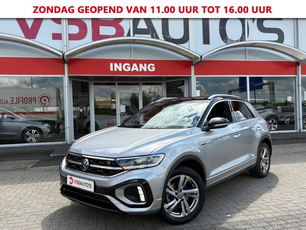Volkswagen T-Roc - 1.0 TSI 110PK R-LINE FACELIFT IQ-LIGHT NAVI CAMERA CARPLAY DIGITAL-COCKPIT AIRCO LMV PDC - AutoWereld.nl