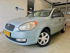 Hyundai Accent - 1.6i Dynamic AIRCO 2DE EIG. NETTE AUTO NAP APK 6-2027