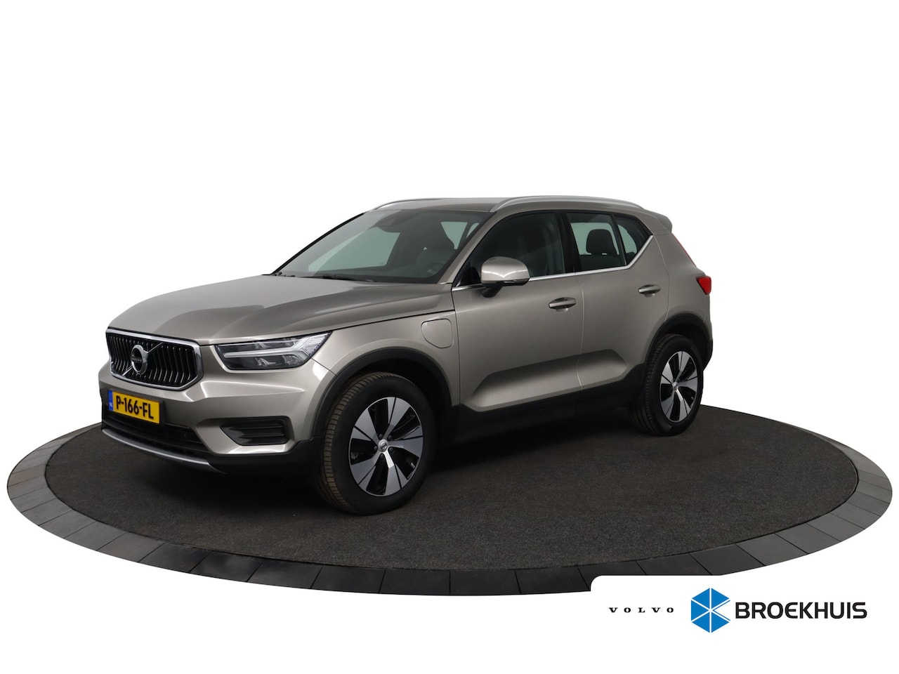 Volvo XC40 - 1.5 T4 Recharge Inscription Expression |  Stoel + Stuurverwarming | Trekhaak | Cruise Cont - AutoWereld.nl