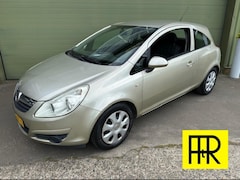 Opel Corsa - 1.2 16V Edition Automaat