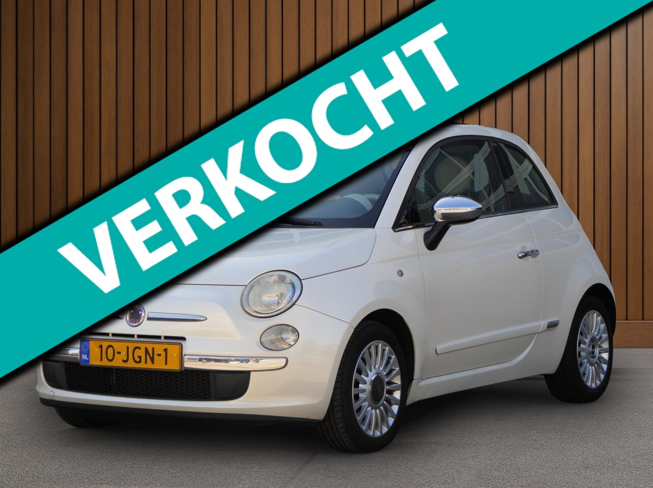 Fiat 500 - 1.2 Lounge Automaat | Distributieriem vervangen | Pano-dak | Airco | NAP - AutoWereld.nl