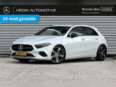 Mercedes-Benz A-klasse - A 180 Automaat Luxury Line | Nightpakket | Distronic | Multibeam LED | Sfeerverlichting |