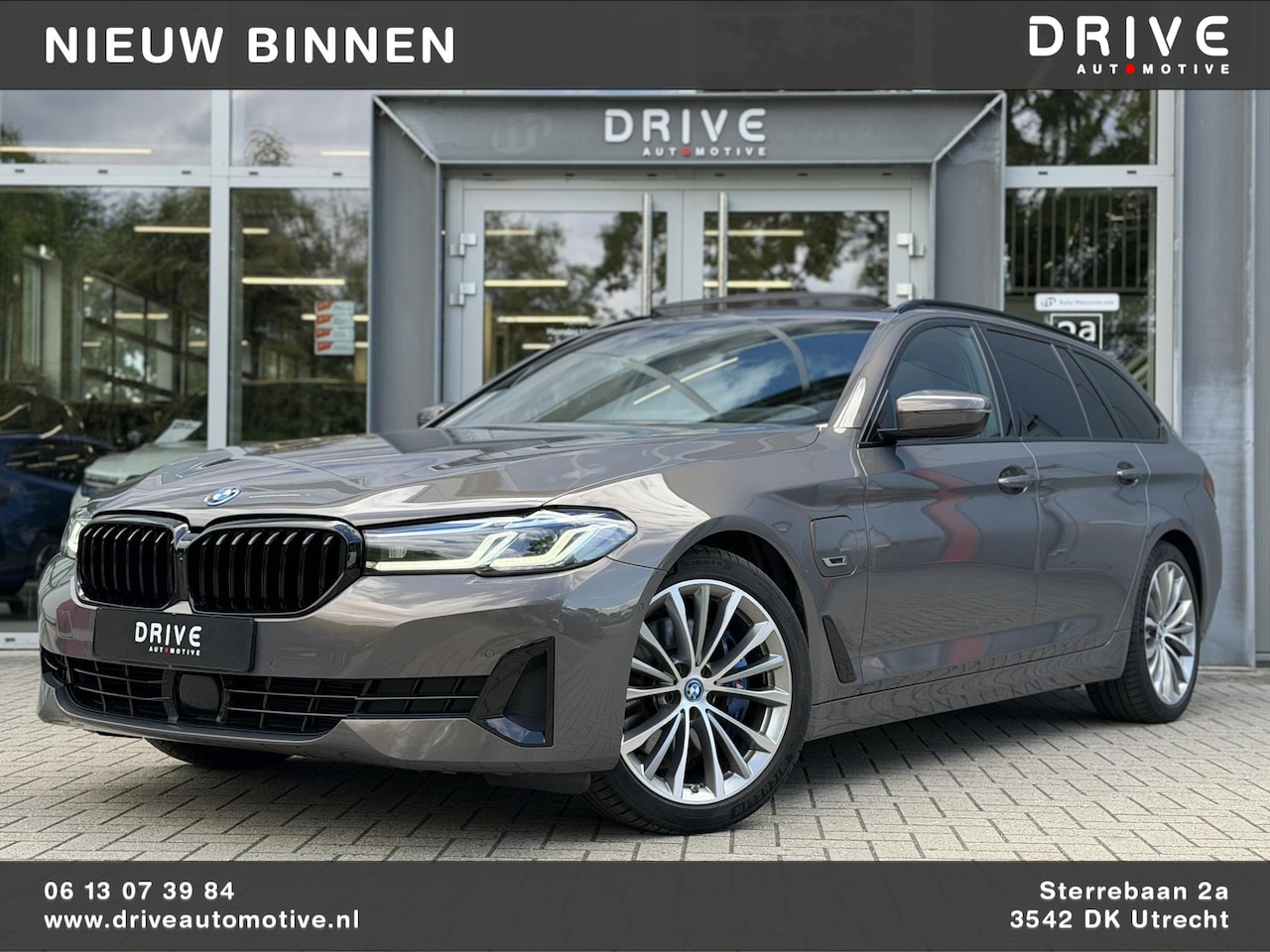 BMW 5-serie Touring - 530e xDrive High Ex. Shadow|Pano|H/K|Nappa|Ventilatie|Massage|ACC|HUD|Laser|Alvitgrau - AutoWereld.nl