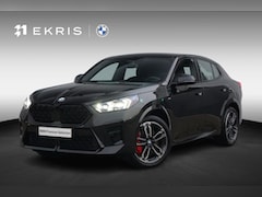 BMW X2 - sDrive18d M Sportpakket Pro 19'' / Harman Kardon / Trekhaak / Parking Assistant