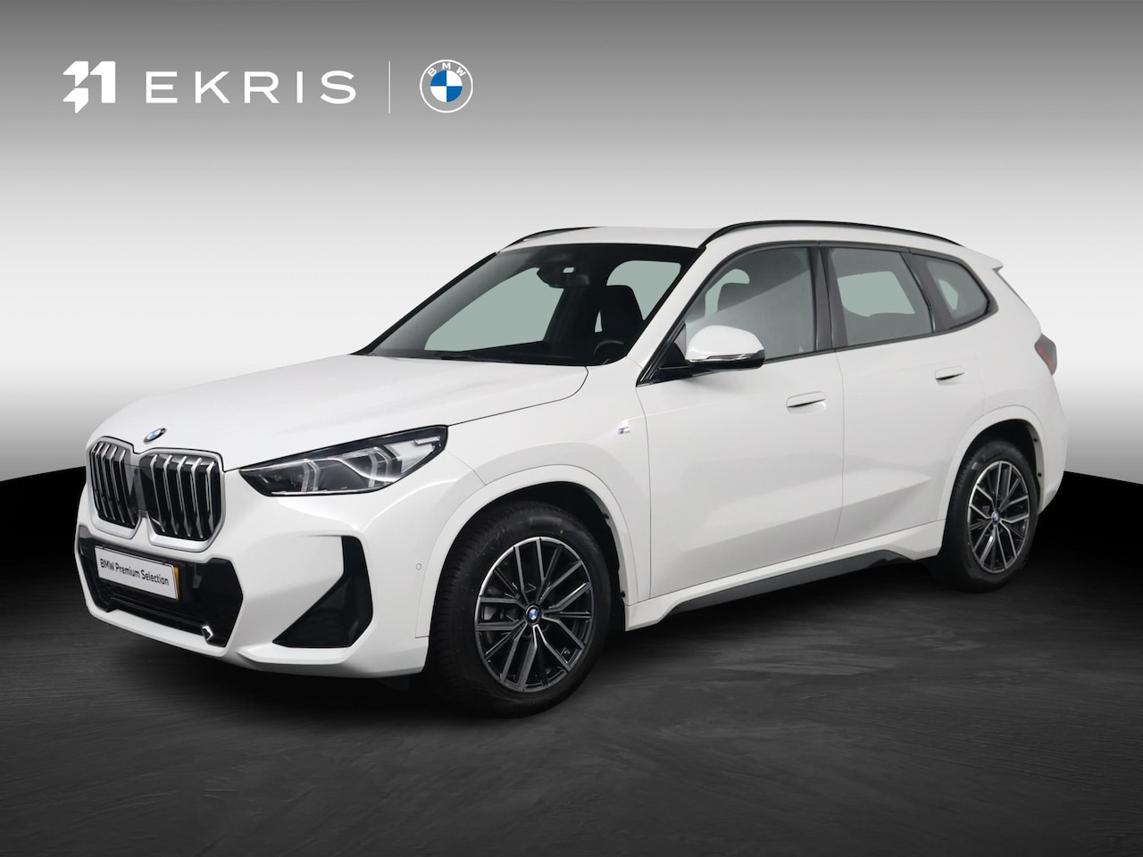 BMW X1 - sDrive18i | M-Sportpakket | Trekhaak | Lentevoordeel - AutoWereld.nl