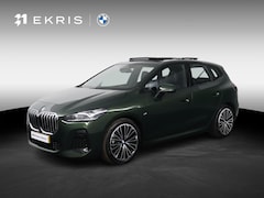 BMW 2-serie Active Tourer - 220i M Sportpakket | Harman-Kardon | Innovation Pack | Panoramadak | Comfort Access | Head