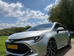Toyota Corolla Touring Sports - 2.0 Hybrid Business Sport Intro