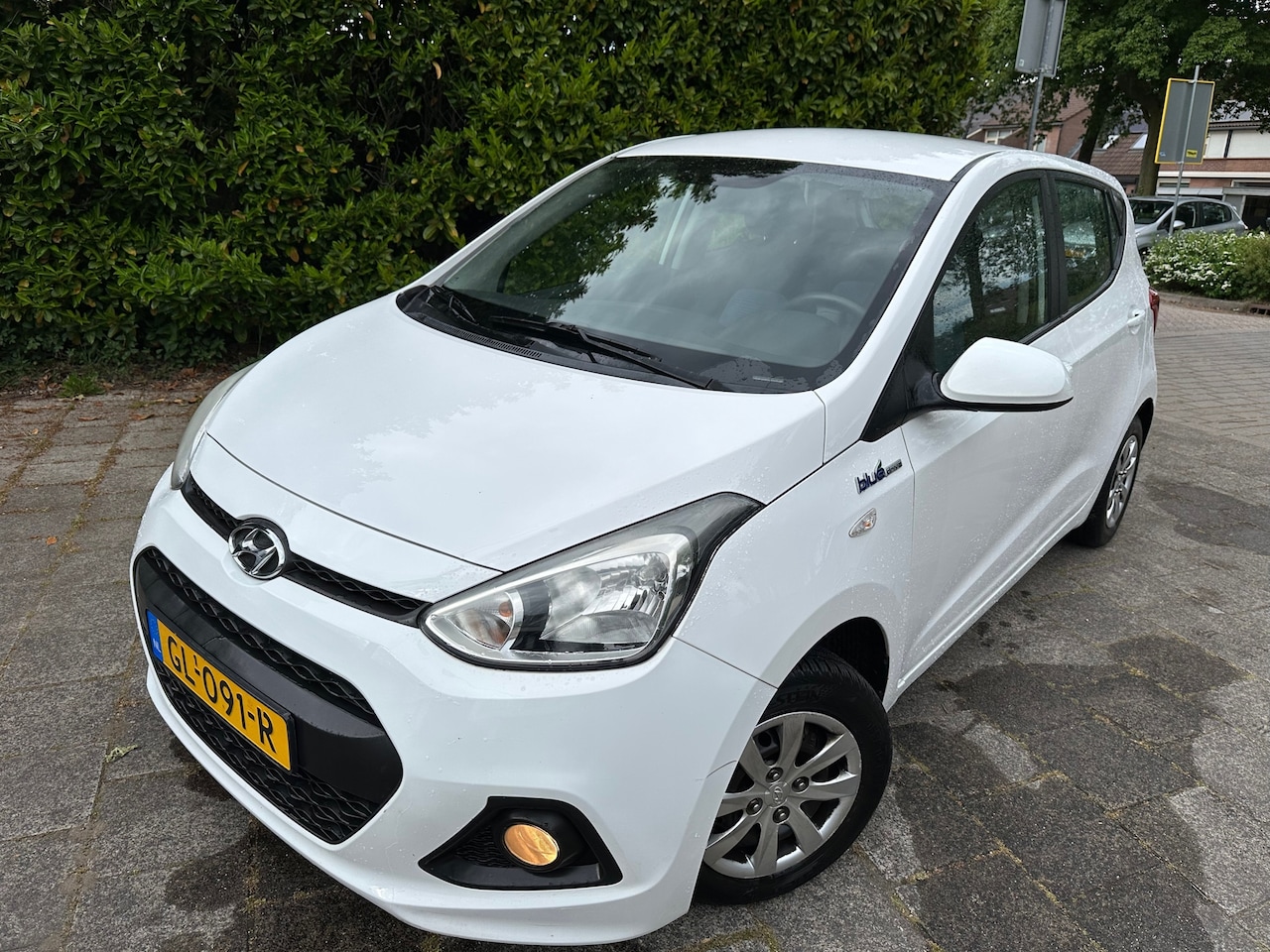 Hyundai i10 - MET AIRCO & EVT NIEUW APK! - AutoWereld.nl