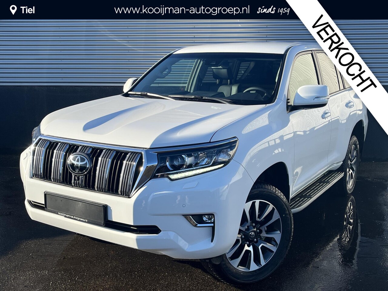 Toyota Land Cruiser - Toyota 2.8 D-4D Professional SRWV + off-road pakket, Automaat, Grijs kenteken, GEEN BPM, N - AutoWereld.nl