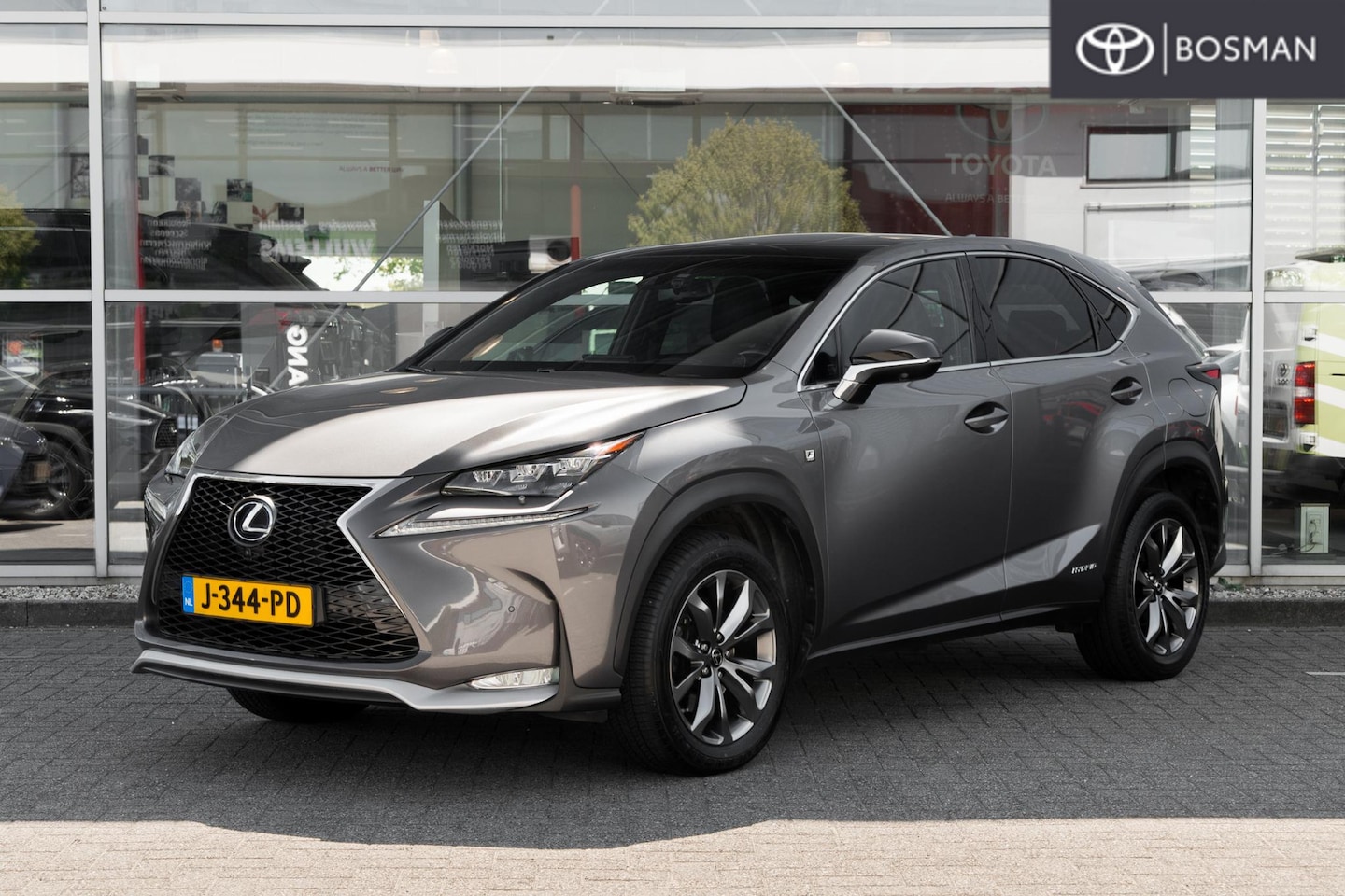 Lexus NX - 300h AWD F Sport Line 300h AWD F Sport Line - AutoWereld.nl