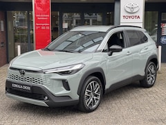 Toyota Corolla Cross - 2.0 Hybrid 180 DYNAMIC NIEUW DIRECT LEVERBAAR BLIND SPOT STOEL/STUURVERW KEYLESS 18'' LM-V