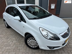 Opel Corsa - 1.2-16V '111' Edition / Airco / Cruise / NAP / Automaat