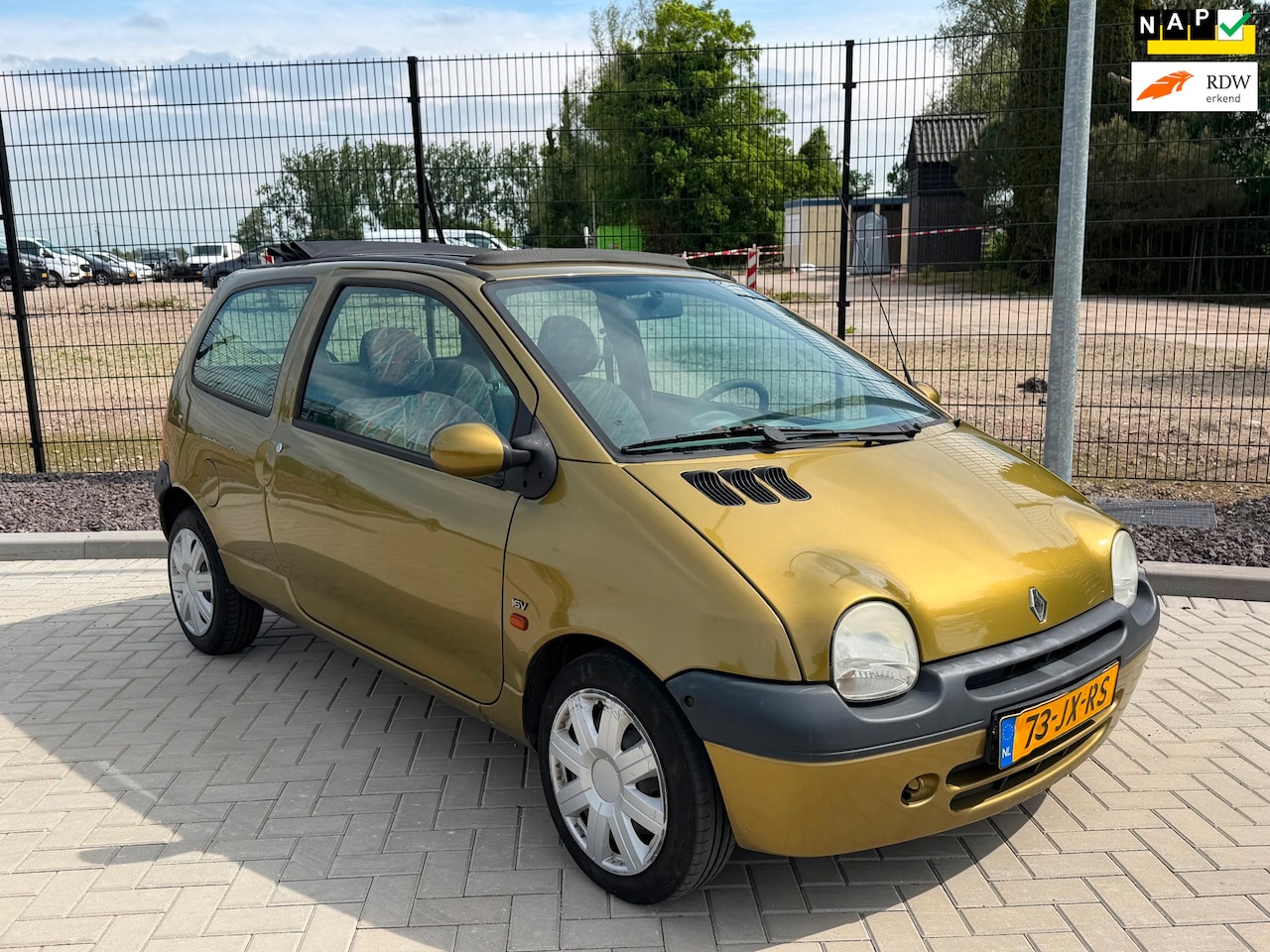 Renault Twingo - 1.2-16V Privilège 1.2-16V Privilège - AutoWereld.nl