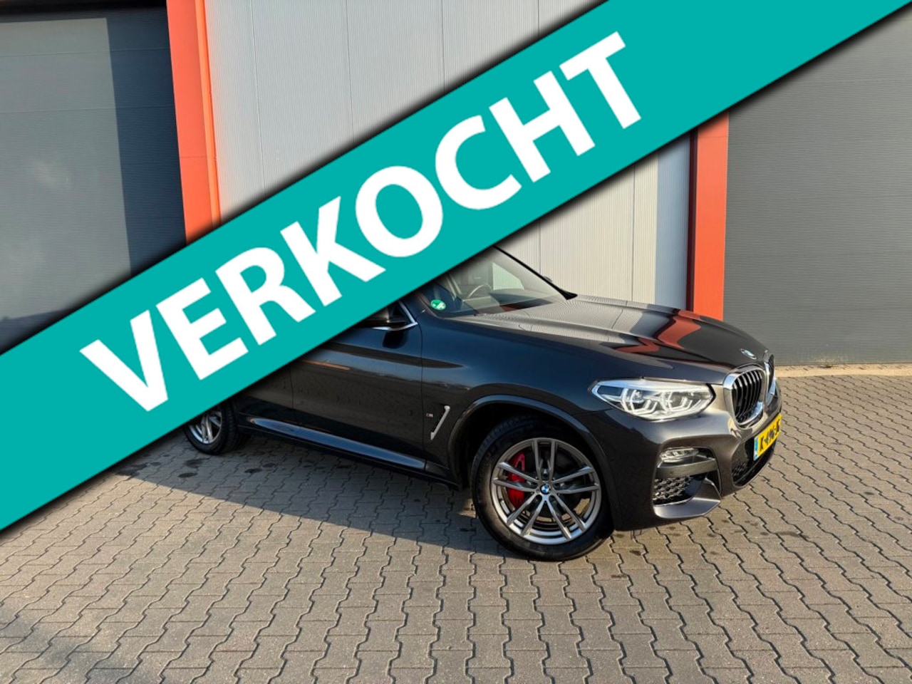 BMW X3 - XDrive30e Leder|Pano - AutoWereld.nl
