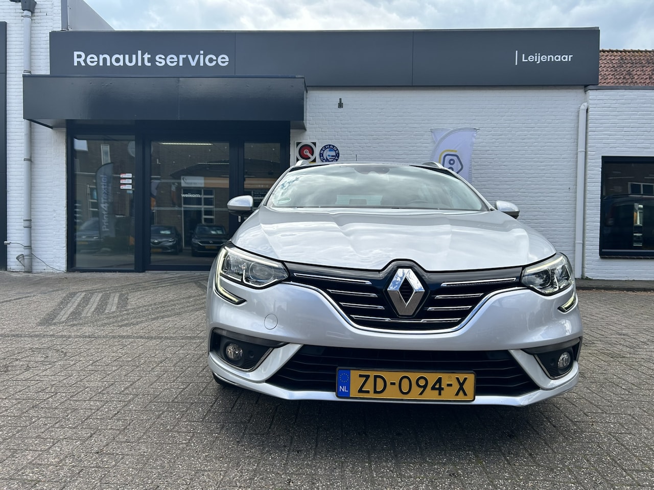 Renault Mégane Estate - 1.3 TCe Bose | Achteruitrijcamera | Parkeersensoren | Bluetooth | dealeronderhouden | Trek - AutoWereld.nl