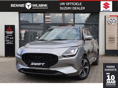 Suzuki Swift - 1.2 Style Smart Hybrid AdaptiveCruise/Navi/Keyless