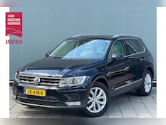 Volkswagen Tiguan - BWJ 2016 | 1.4TSI 150PK ACT Connected Series | LEER | CLIMA | NAVI | 18'' LMV | PDC 2X | P