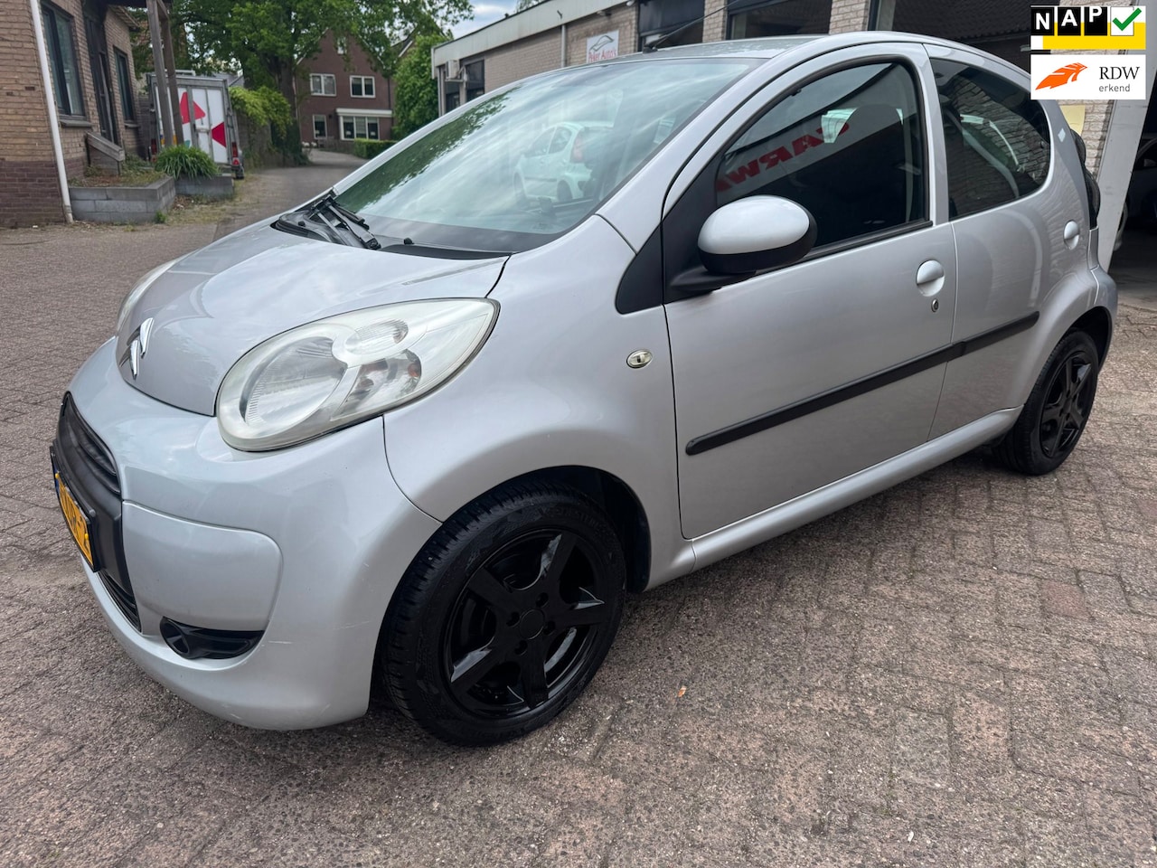 Citroën C1 - 1.0-12V Ambiance AUTOMAAT AIRCO 122735 NAP KLEINE BEURT GEHAD NW APK AFLEVERING.LM VELGEN - AutoWereld.nl