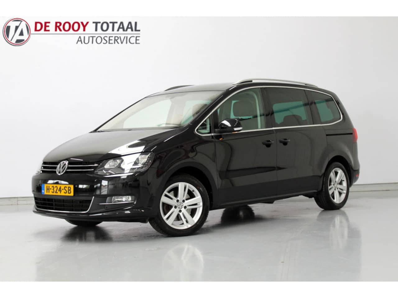 Volkswagen Sharan - 1.4 TSI Exclusive Series 1.4 TSI Exclusive Series 150PK, AUTOMAAT | 7 PERSOONS | AFN.TREKHAAK | VOORRUITVERWARMING - AutoWereld.nl