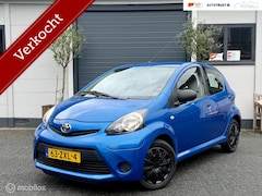 Toyota Aygo - 1.0 VVT-i Comfort|RIJKLAAR|NAV|AIRCO|AUX|GARANTY
