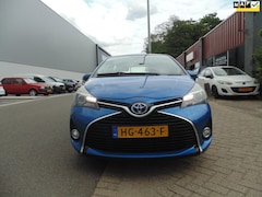 Toyota Yaris - 1.5 Hybrid Lease MET NAVI CAMERA TREKHAAK AIRCO
