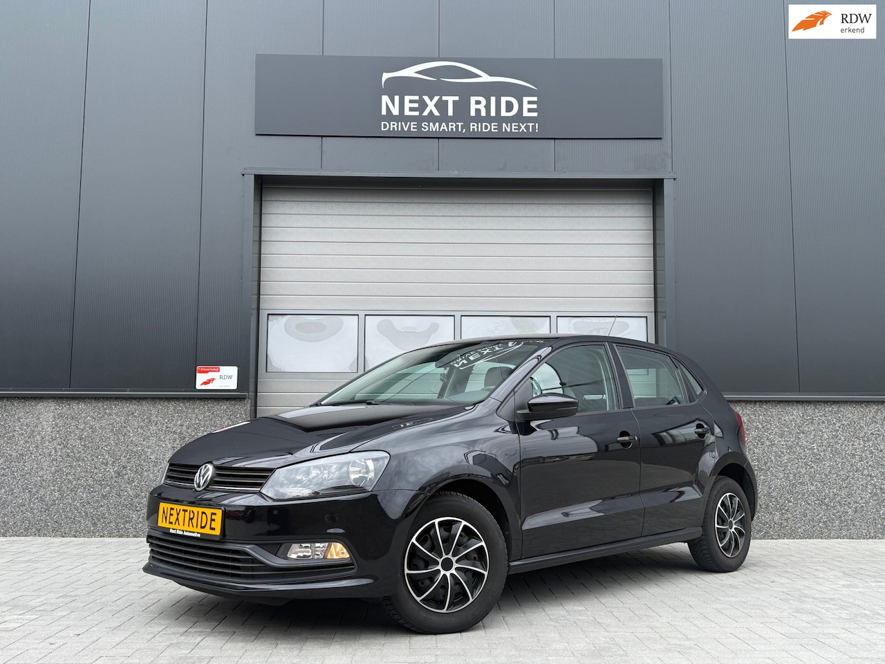 Volkswagen Polo - 1.0 Bluemotion | 100% Onderhouden | Airco | APK 10/26 - AutoWereld.nl