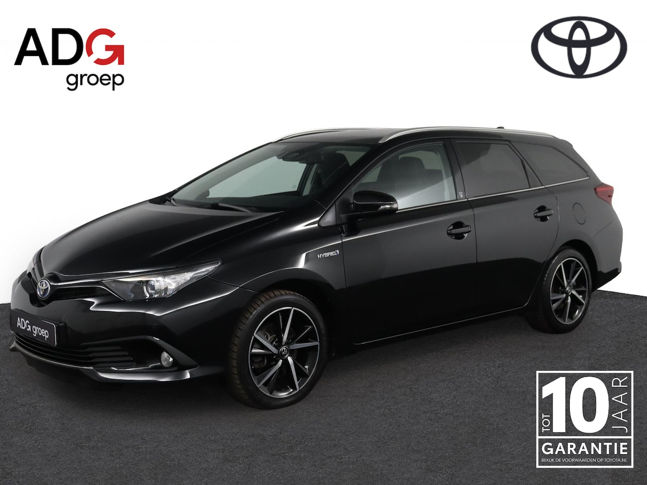 Toyota Auris - 1.8 Hybrid Executive | Trekhaak | Parkeersensoren | Stoelverwarming | Cruise-Control | Pan - AutoWereld.nl