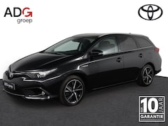 Toyota Auris - 1.8 Hybrid Executive | Trekhaak | Parkeersensoren | Stoelverwarming | Cruise-Control | Pan