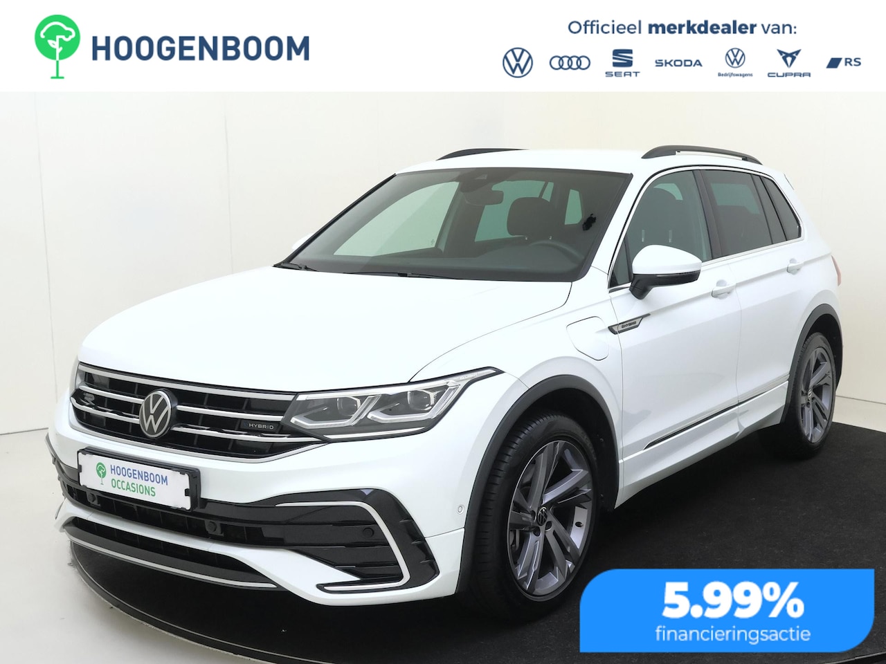 Volkswagen Tiguan - 1.4 TSI eHybrid R-Line Business | SoH 100% | Achteruitrijcamera | Adaptieve cruise control - AutoWereld.nl