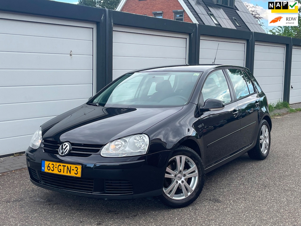 Volkswagen Golf - 1.4 TSI Comfortline Airco Navi Trekhaak - AutoWereld.nl