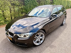 BMW 3-serie Touring - 330i M Sport Edition BMW 330i Touring M Sport LCI (2019) – 252 pk – 59dkm – Panoramadak