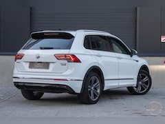 Volkswagen Tiguan - 2.0 TSI 4Motion R-line PANO 360 MEMORY CARPLAY HUD