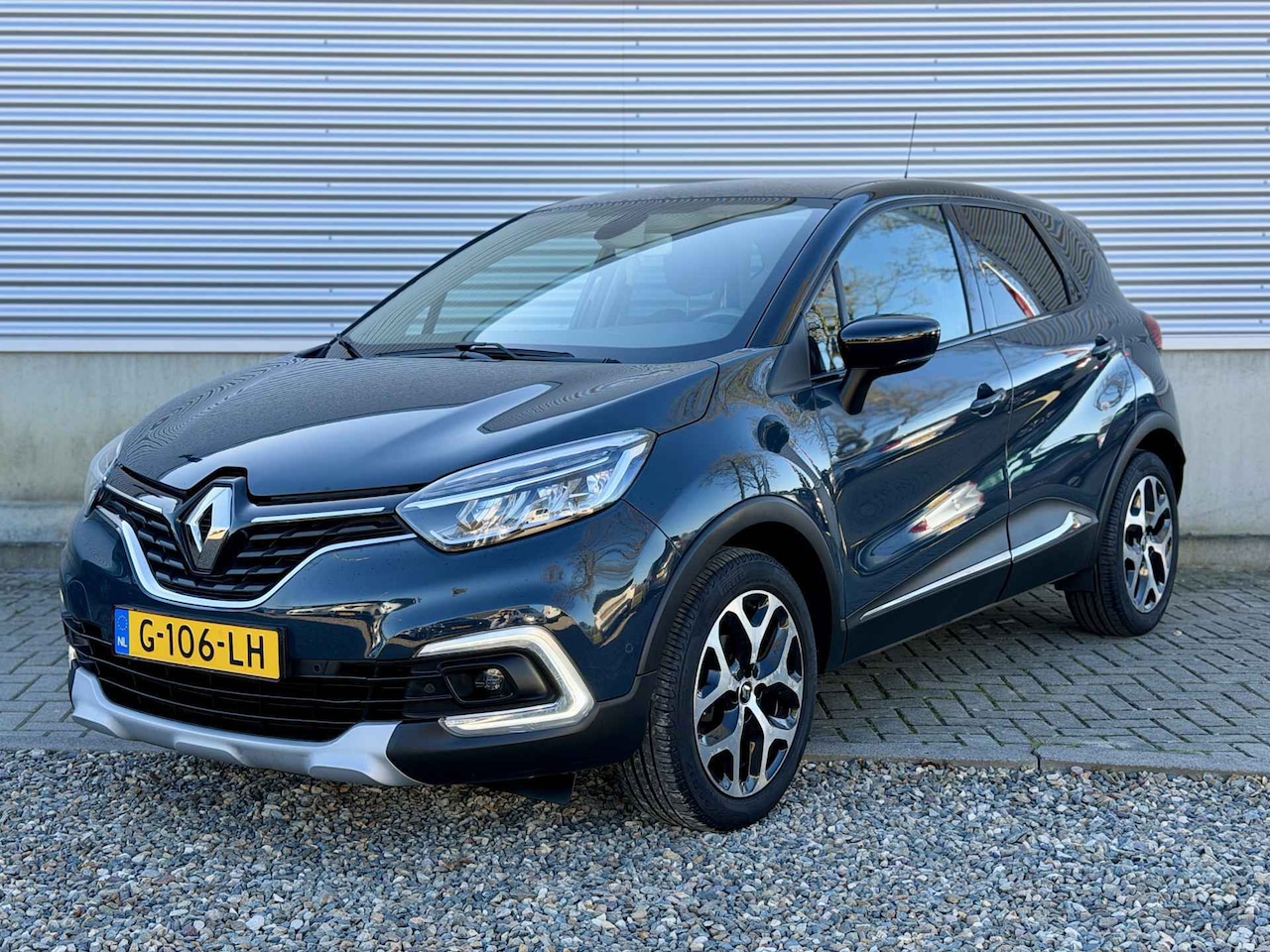 Renault Captur - 0.9 TCe Intens [ Fm navi, camera, ecc, 17``lmv, led ] - AutoWereld.nl