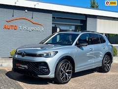 Volkswagen Tiguan - 1.5 eHybrid R-Line pano trekh H&K 1EIG