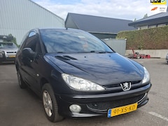 Peugeot 206 - 1.4 Forever airco