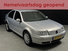 Volkswagen Bora - 2.0 Trendline *Nette Auto