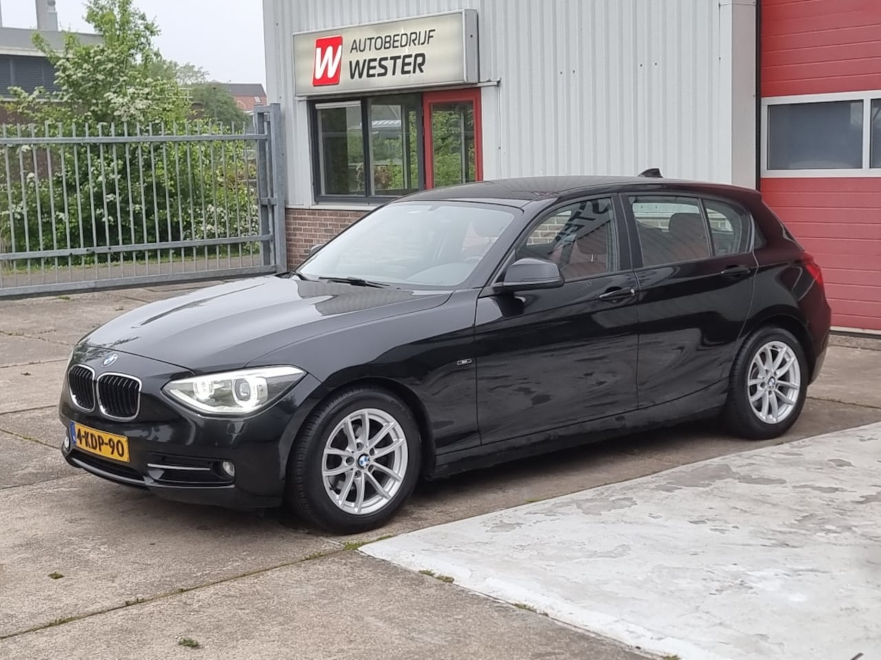 BMW 1-serie - 116i EDE Upgrade Ed. - AutoWereld.nl