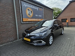 Toyota Auris Touring Sports - 1.8 Hybrid Executive