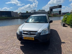 Honda CR-V - 2.0i S