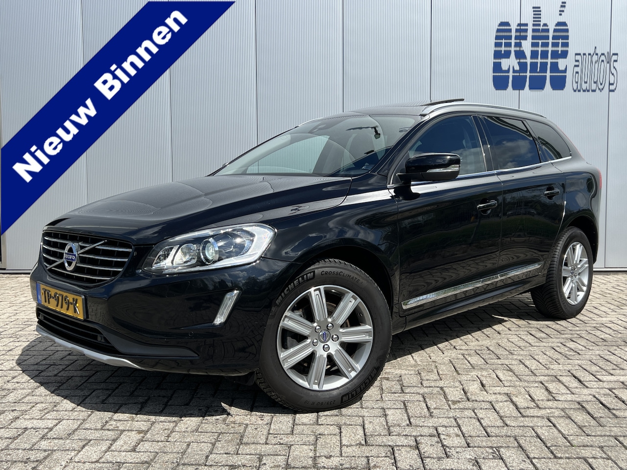 Volvo XC60 - 2.0 D4 190 pk Automaat Summum Navigatie Trekhaak Xenon Panoramadak Dab 18 Inch Leder Elek - AutoWereld.nl