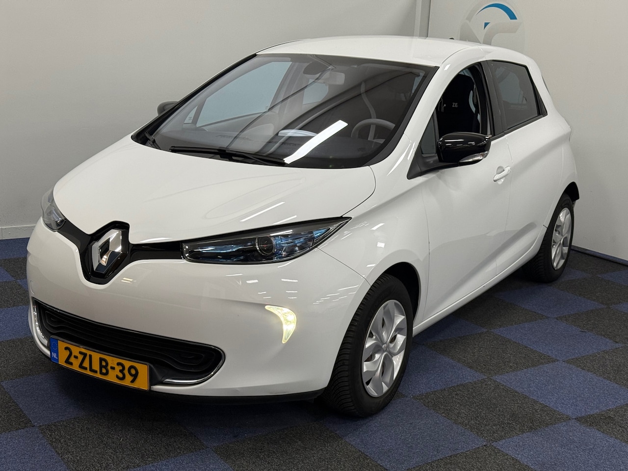 Renault Zoe - Q210 Zen Quickcharge / ZEER NETTE / NAP / AUTOMAAT - AutoWereld.nl
