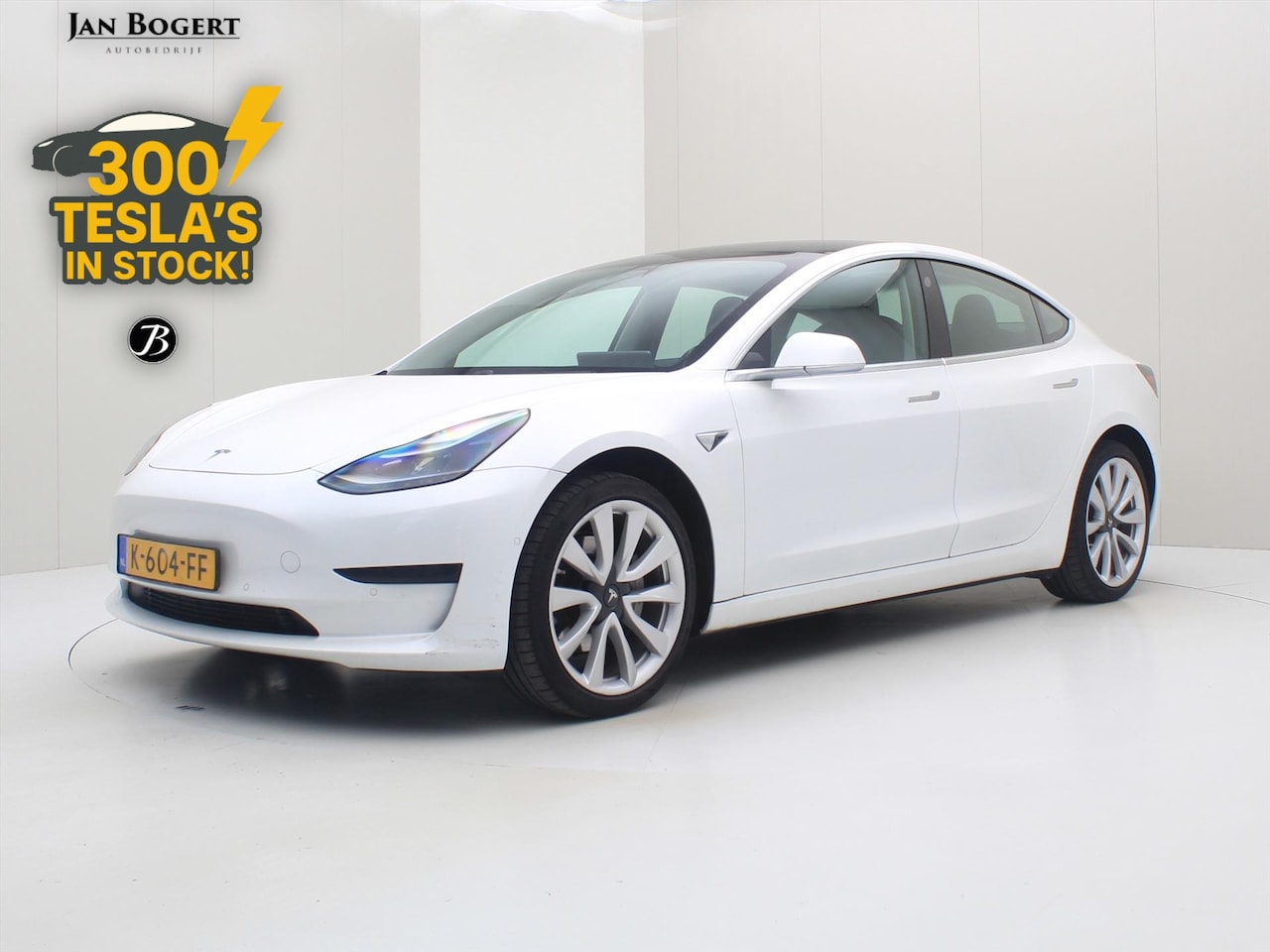 Tesla Model 3 - Standard RWD Plus [ LFP-ACCU+AUTOPILOT+19 INCH+PREMIUM AUDIO ] - AutoWereld.nl