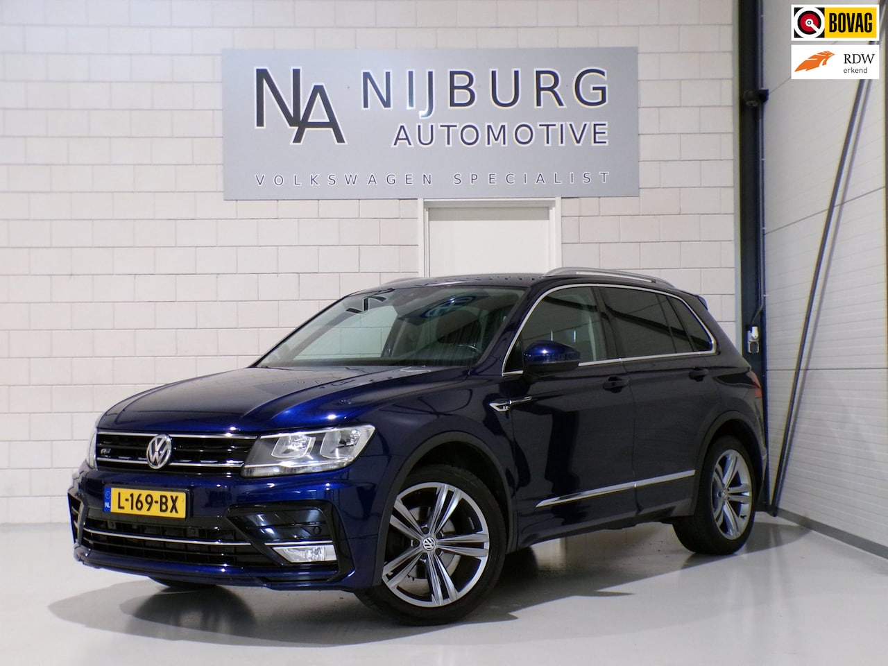 Volkswagen Tiguan - 1.4 TSI ACT 150PK R-Line Connected Series Trekhaak Apple-Carplay Virtual-cockpit Adaptive- - AutoWereld.nl