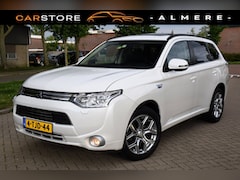 Mitsubishi Outlander - 2.0 PHEV Instyle*Dak*Leder*Trekhaak*Clima*Boekjes enz