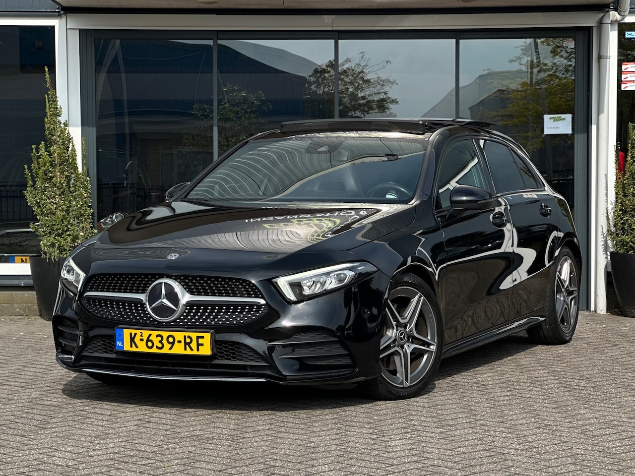 Mercedes-Benz A-klasse - 220 4MATIC Premium / Pano - AutoWereld.nl