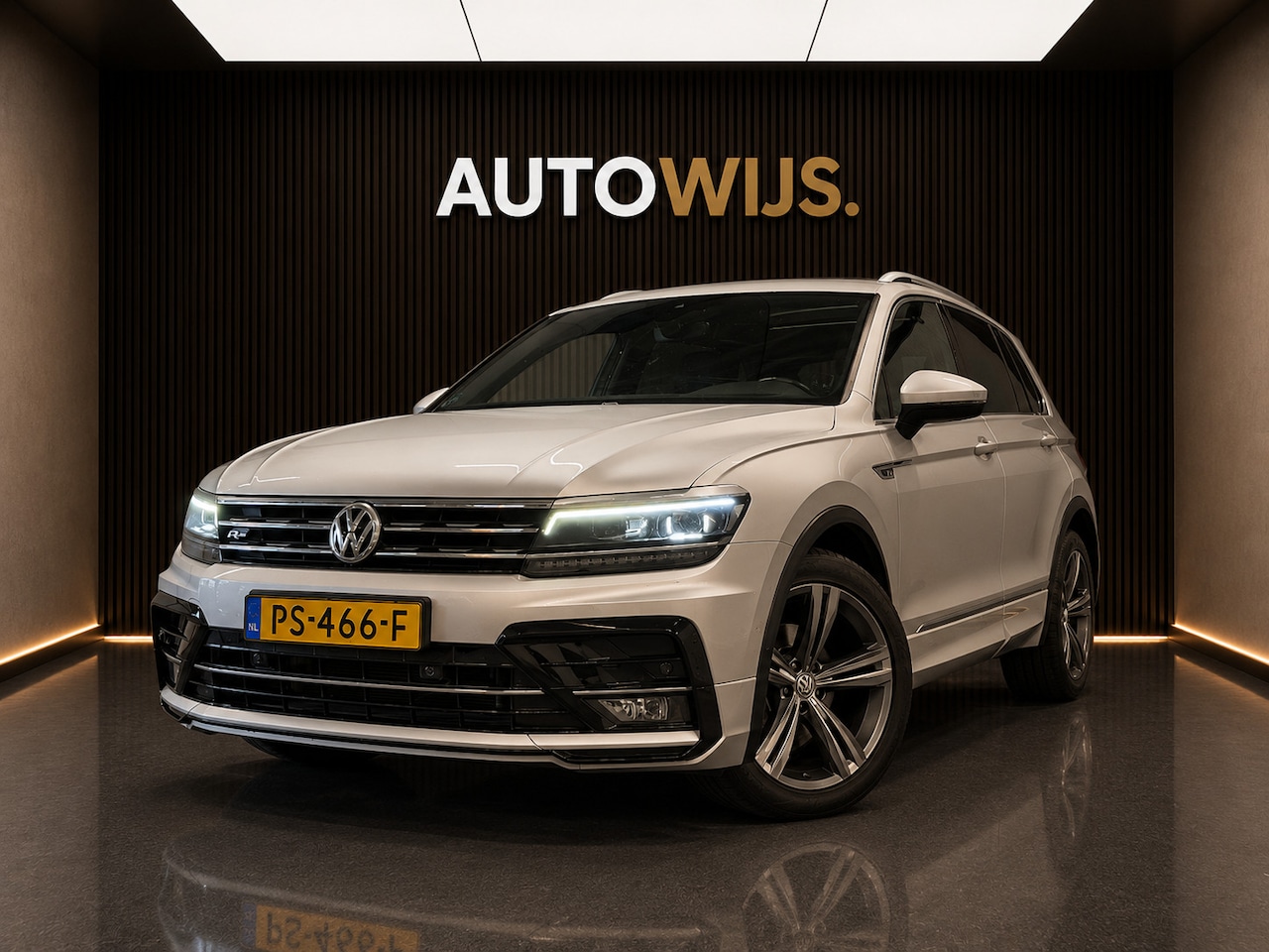 Volkswagen Tiguan - 1.4 TSI ACT DSG R-Line | Pano dak, Memory seats, Leder - AutoWereld.nl